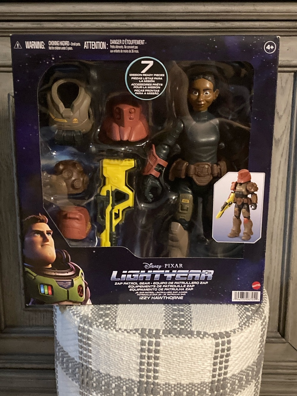 Disney Pixar Lightyear Izzy Hawthorne Action Figure in Brown and Yellow